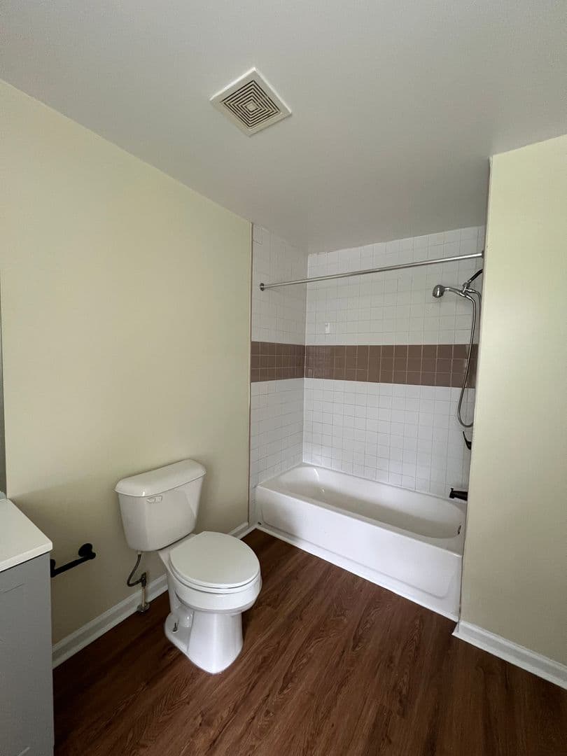 Baltimore Apartment: 4300 Liberty Heights Avenue
