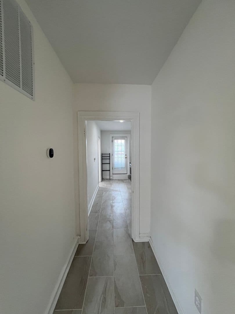 Baltimore House: 4321 Sheldon Avenue