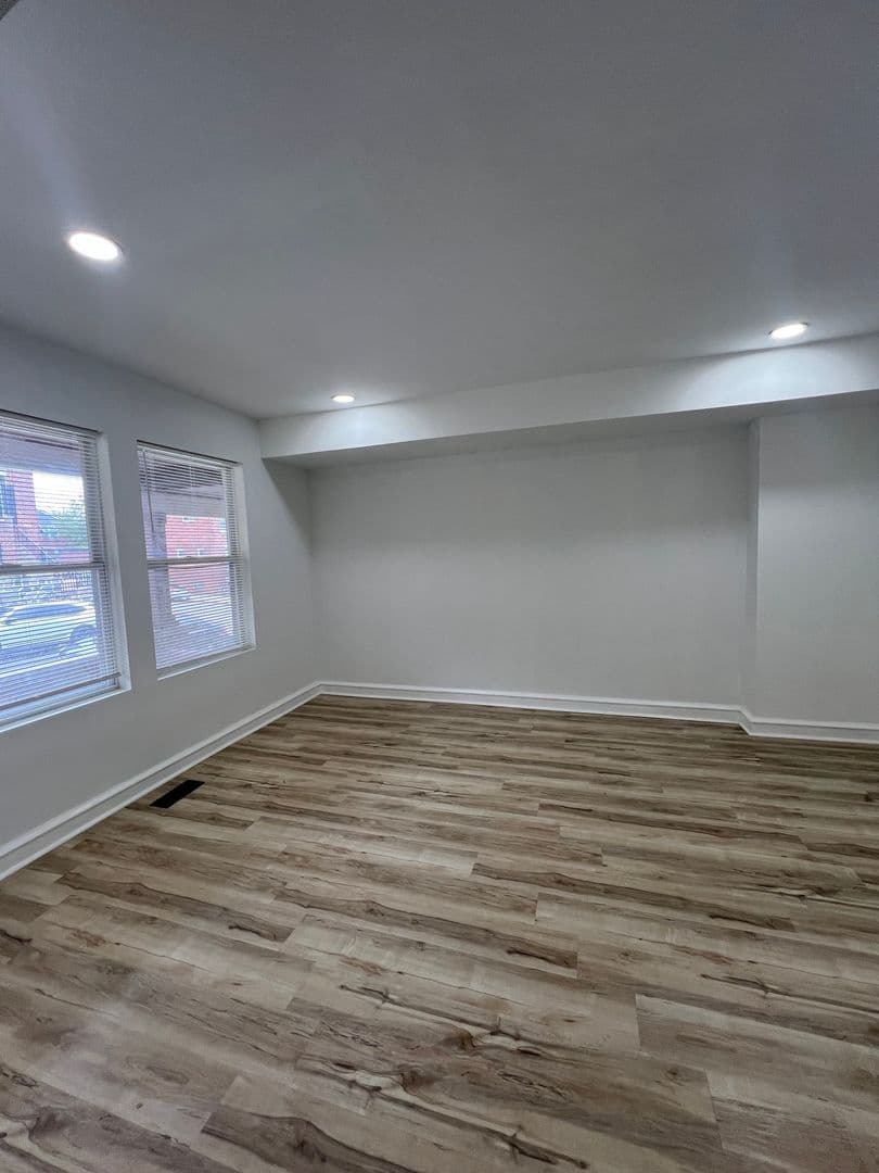 Baltimore House: 4321 Sheldon Avenue