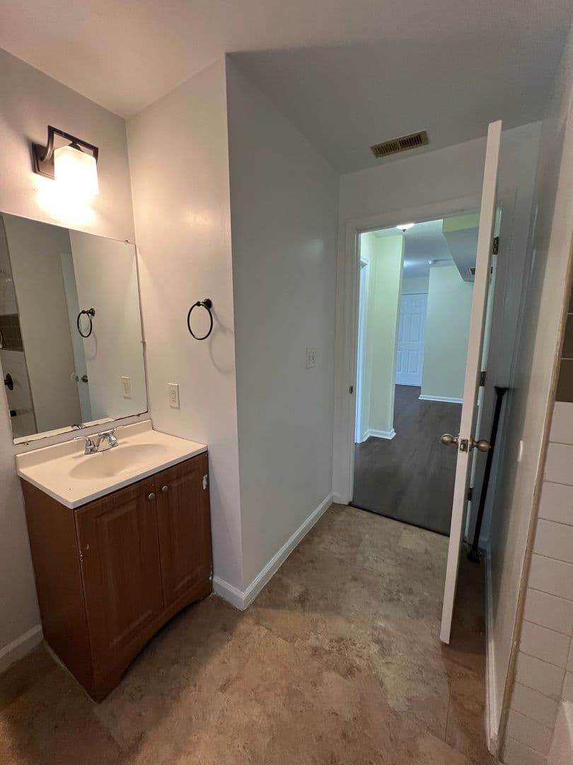 Baltimore Apartment: 4300 Liberty Heights Avenue