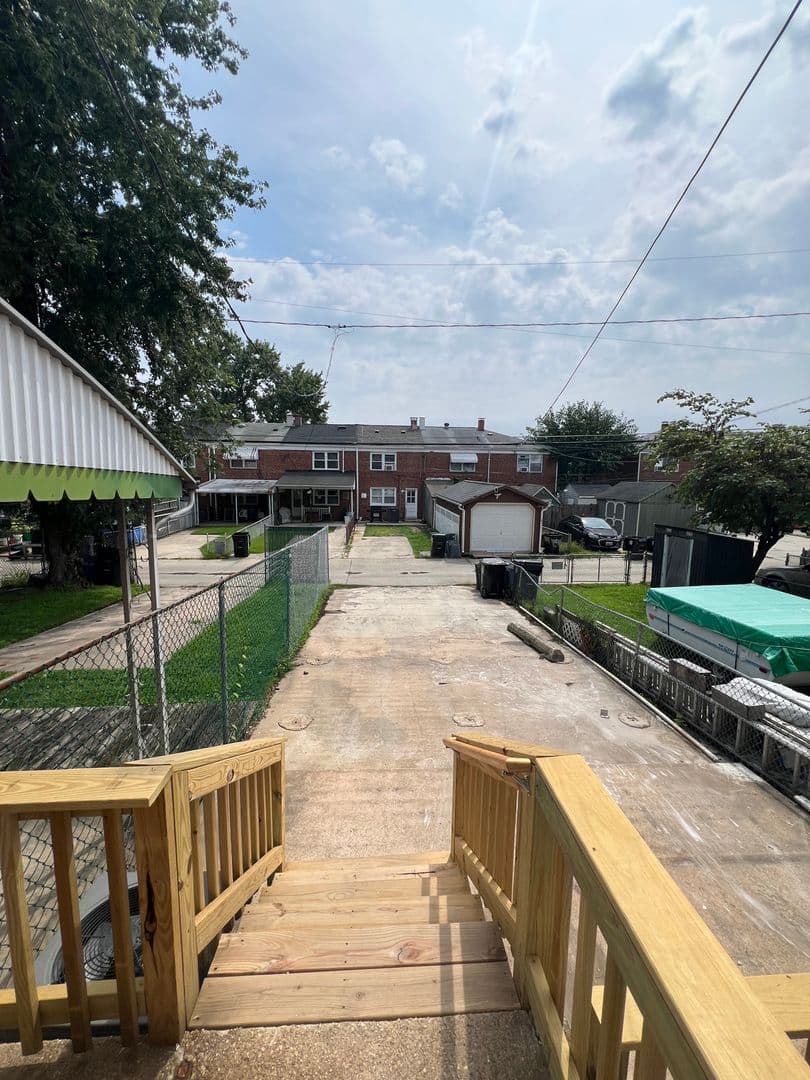 Baltimore House: 7817 Saint Boniface Lane