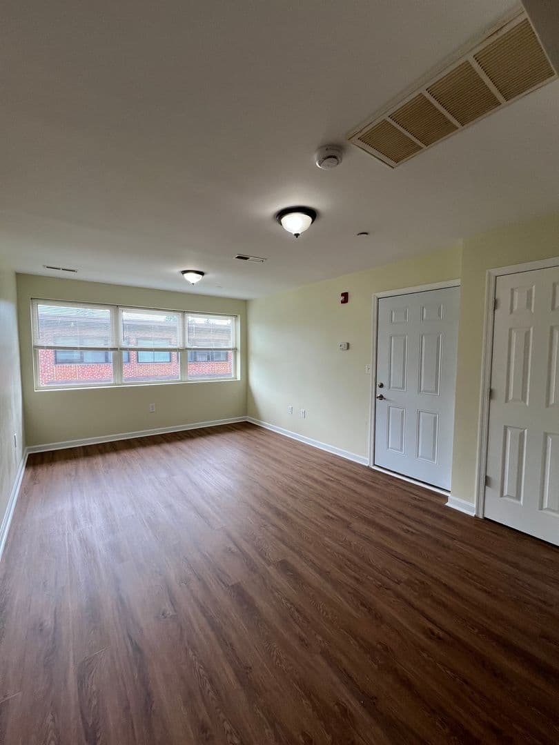 Baltimore Apartment: 4300 Liberty Heights Avenue