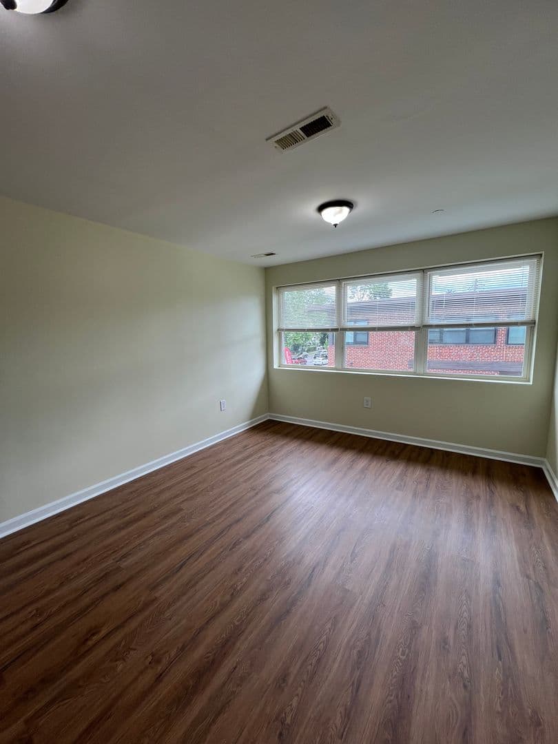Baltimore Apartment: 4300 Liberty Heights Avenue