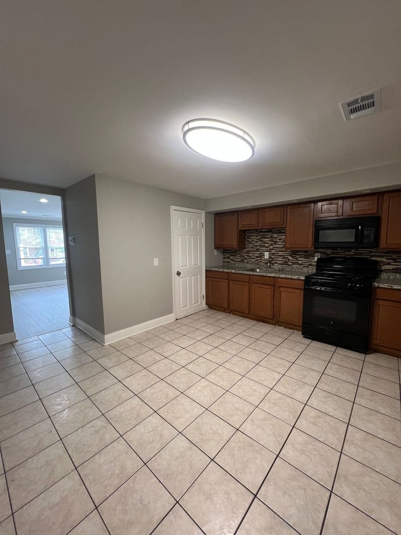 Baltimore House: 2504 Marbourne Avenue