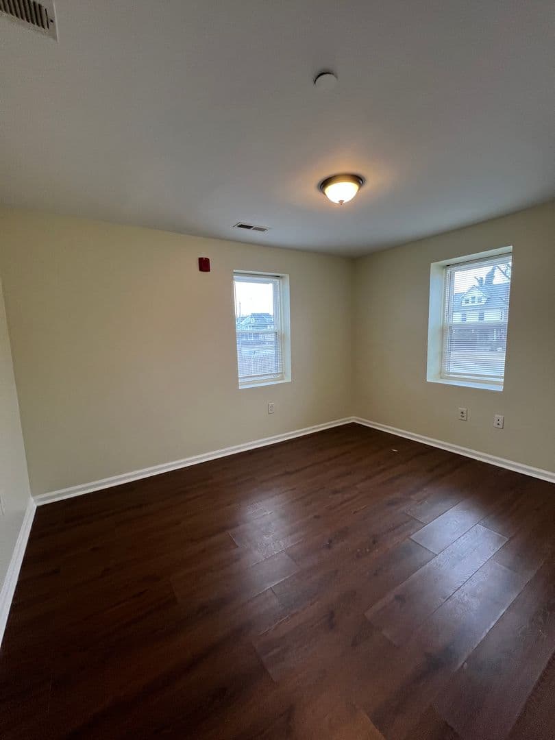 Baltimore Apartment: 4300 Liberty Heights Avenue