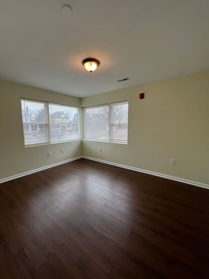 Baltimore Apartment: 4300 Liberty Heights Avenue