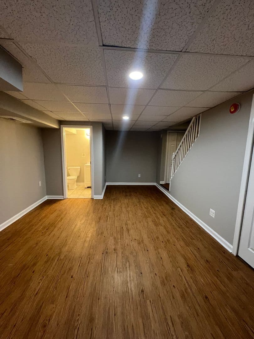 Baltimore House: 7817 Saint Boniface Lane
