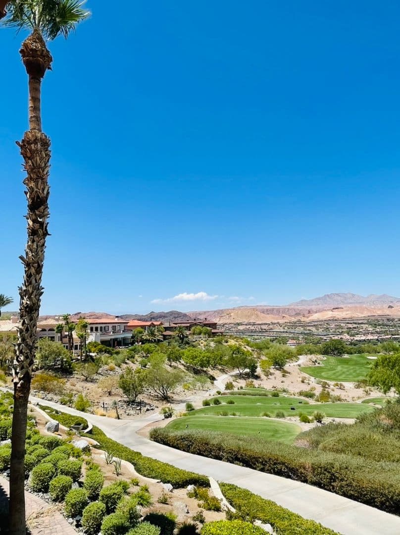 Henderson House: 35 Strada di Circolo 35