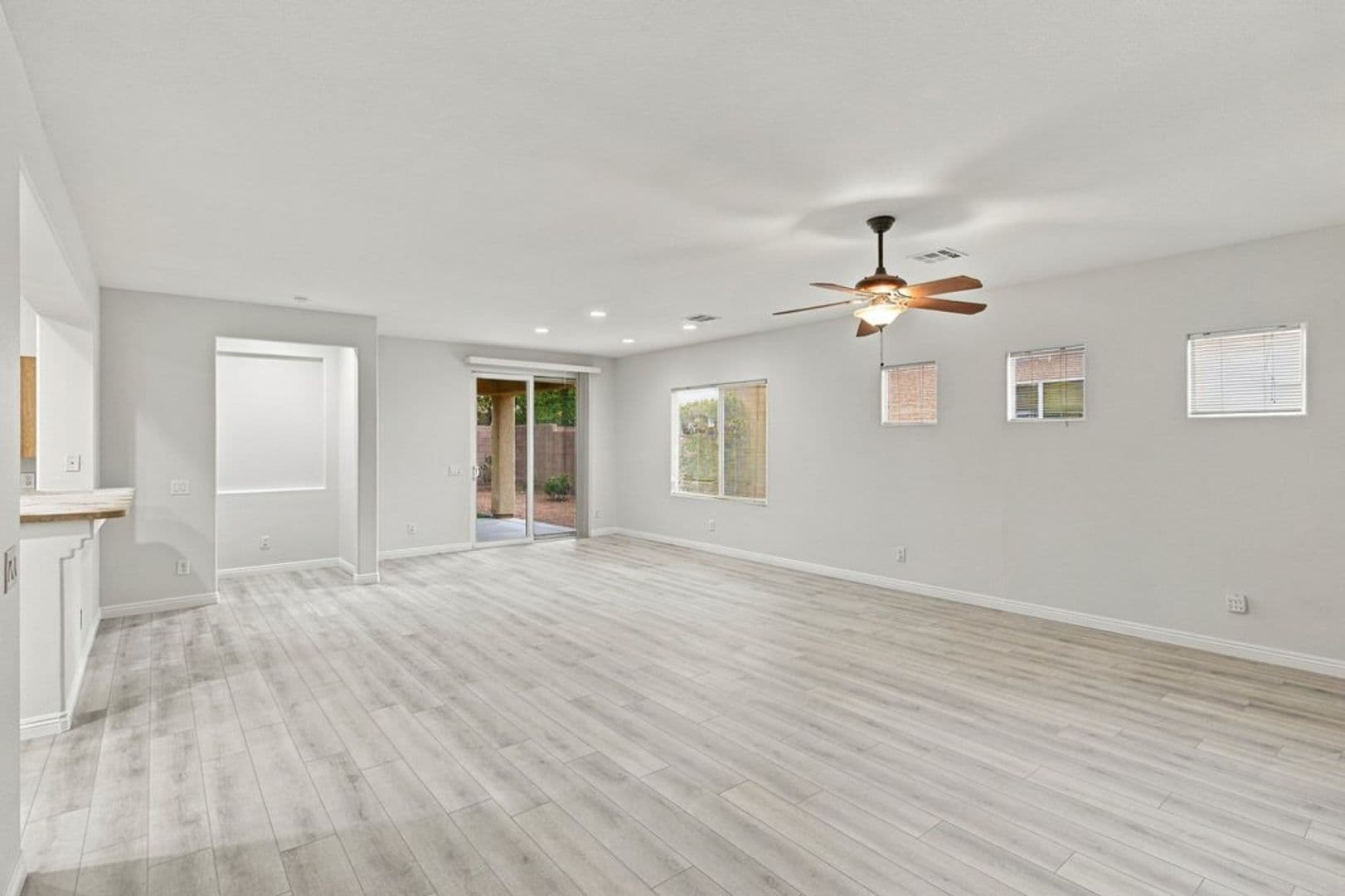 Las Vegas House: 8913 Royal County Down Ct