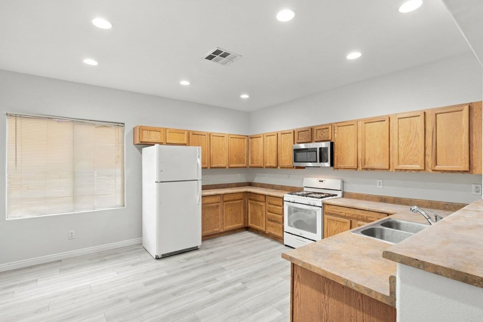 Las Vegas House: 8913 Royal County Down Ct
