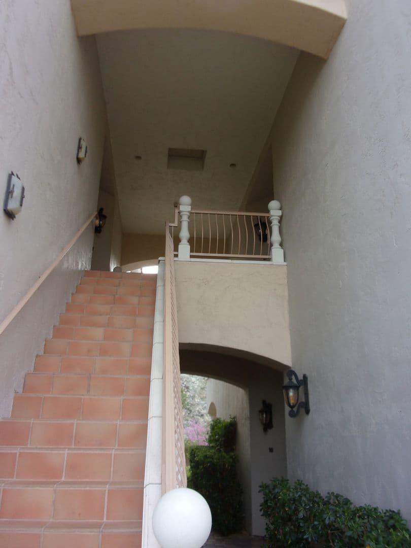Henderson House: 35 Strada di Circolo 35