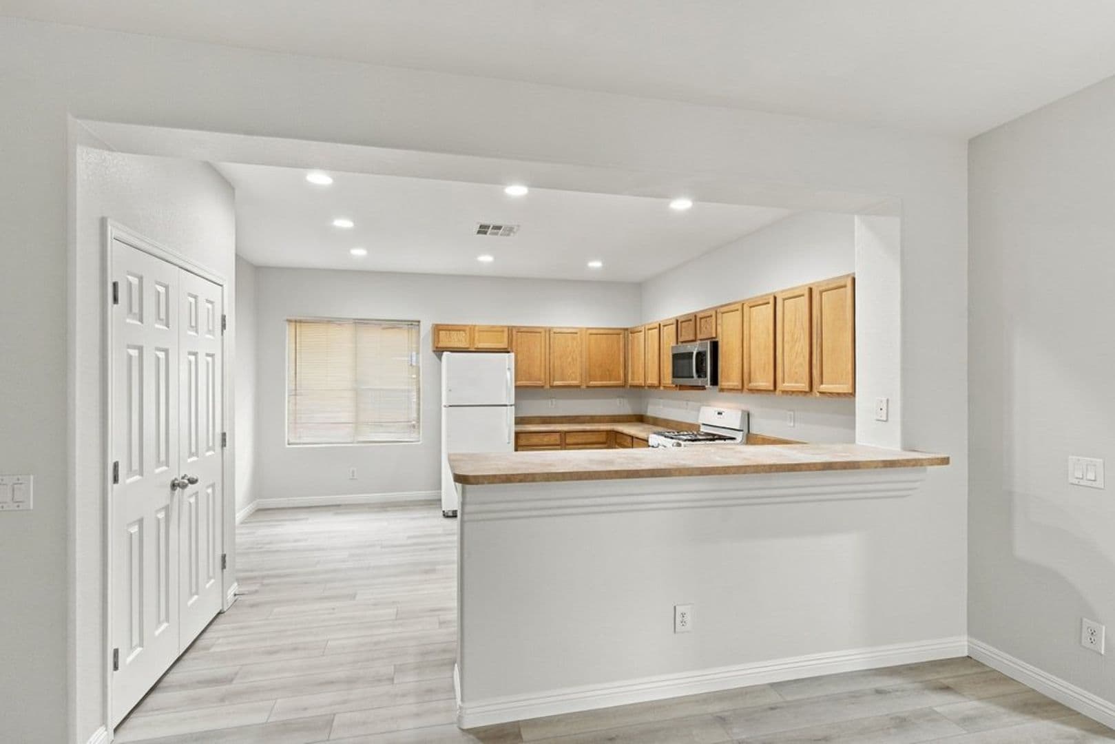 Las Vegas House: 8913 Royal County Down Ct