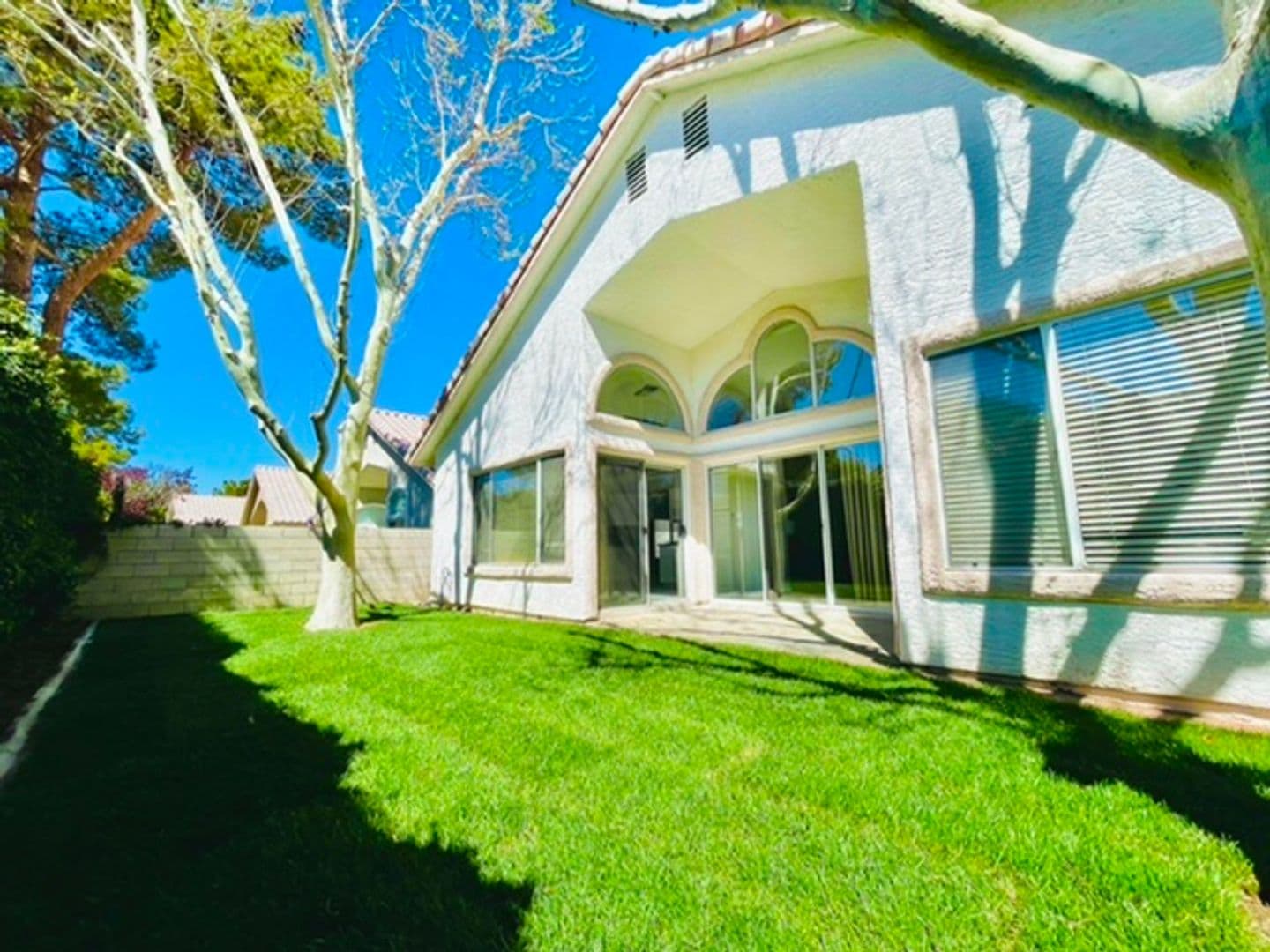 Henderson House: 2125 Eaglepath Circle
