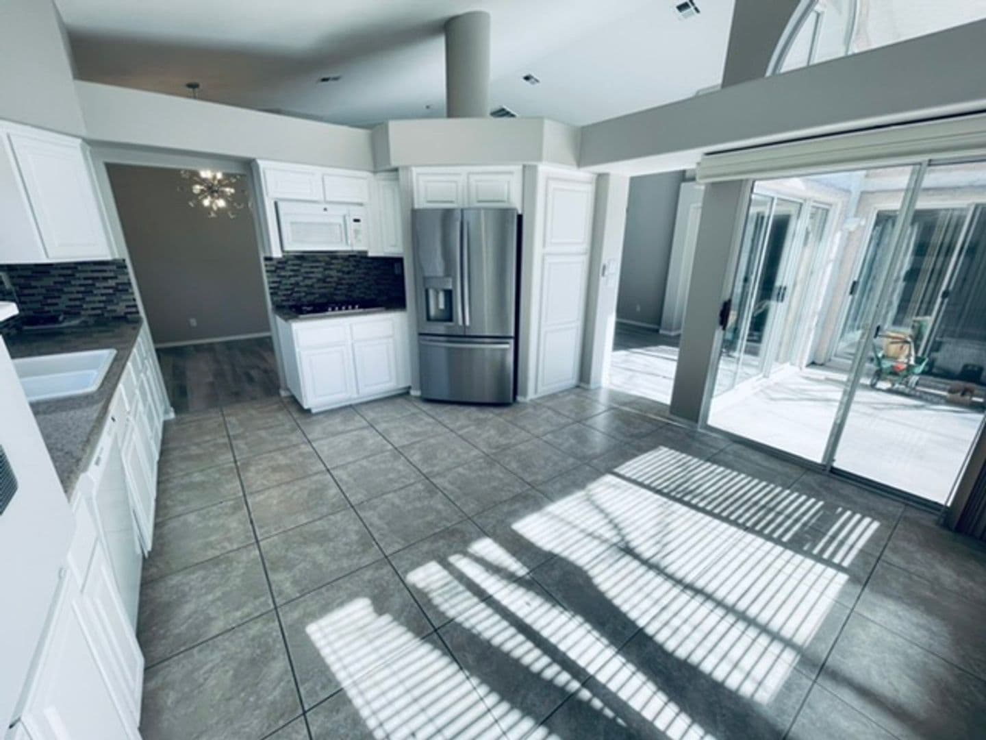Henderson House: 2125 Eaglepath Circle