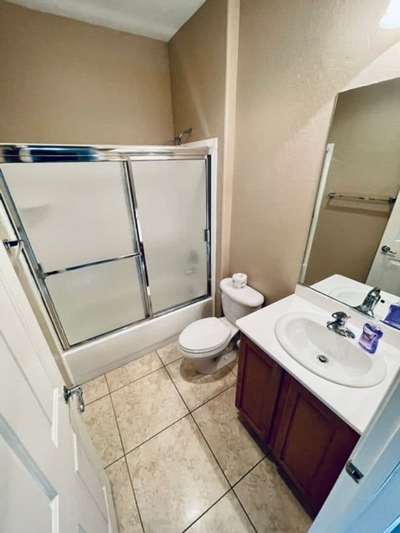 Henderson House: 2360 Mystic Star St