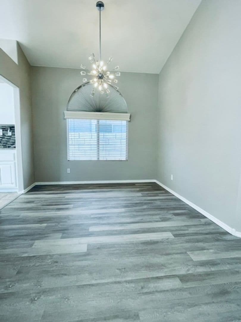Henderson House: 2125 Eaglepath Circle