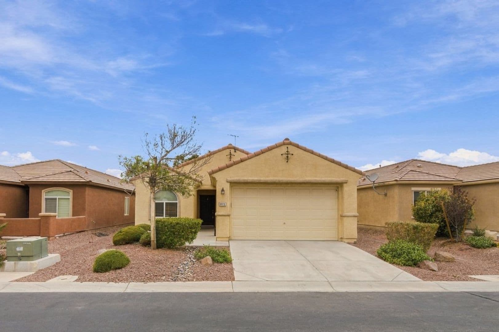 Las Vegas House: 8913 Royal County Down Ct