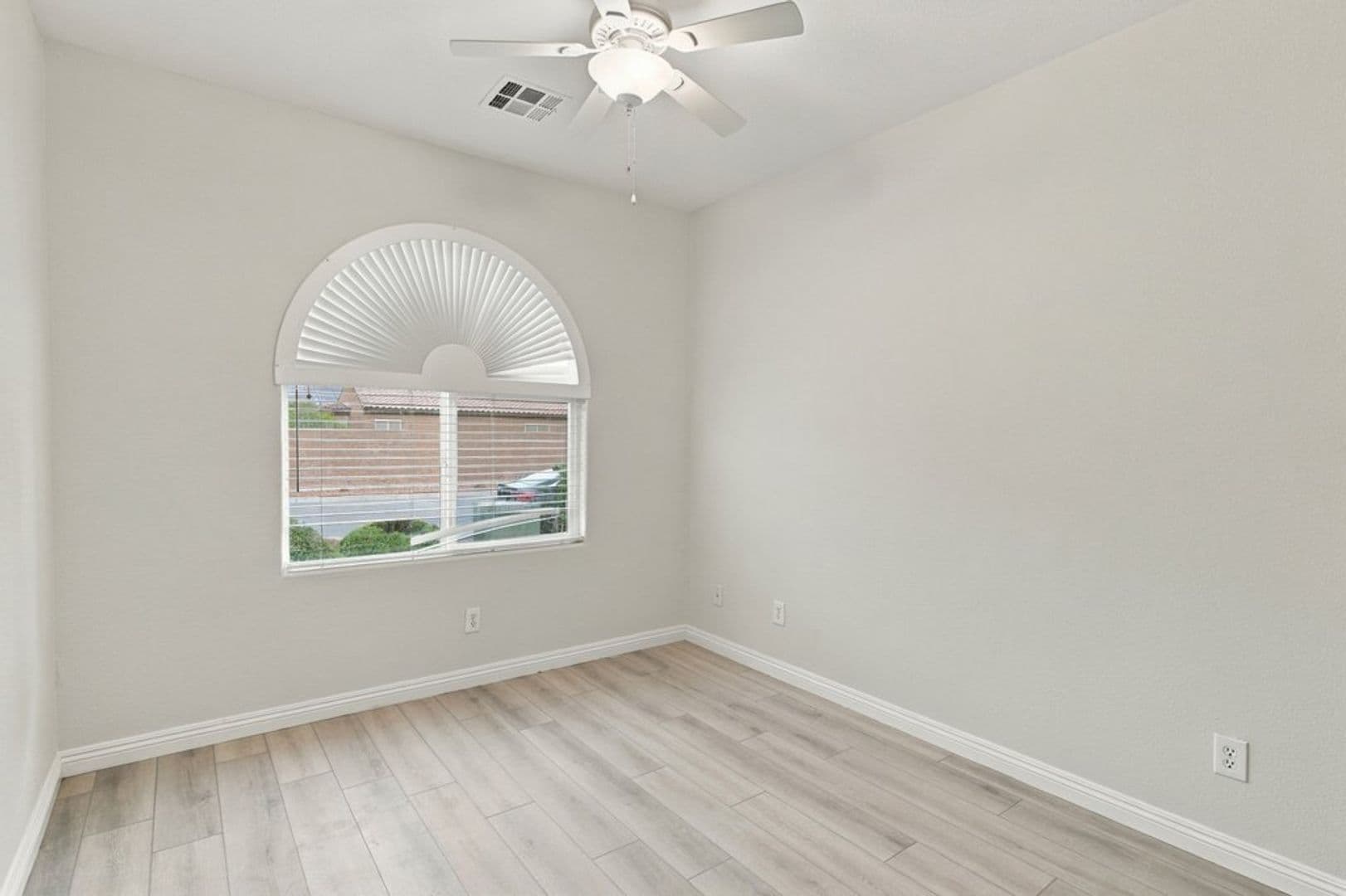 Las Vegas House: 8913 Royal County Down Ct