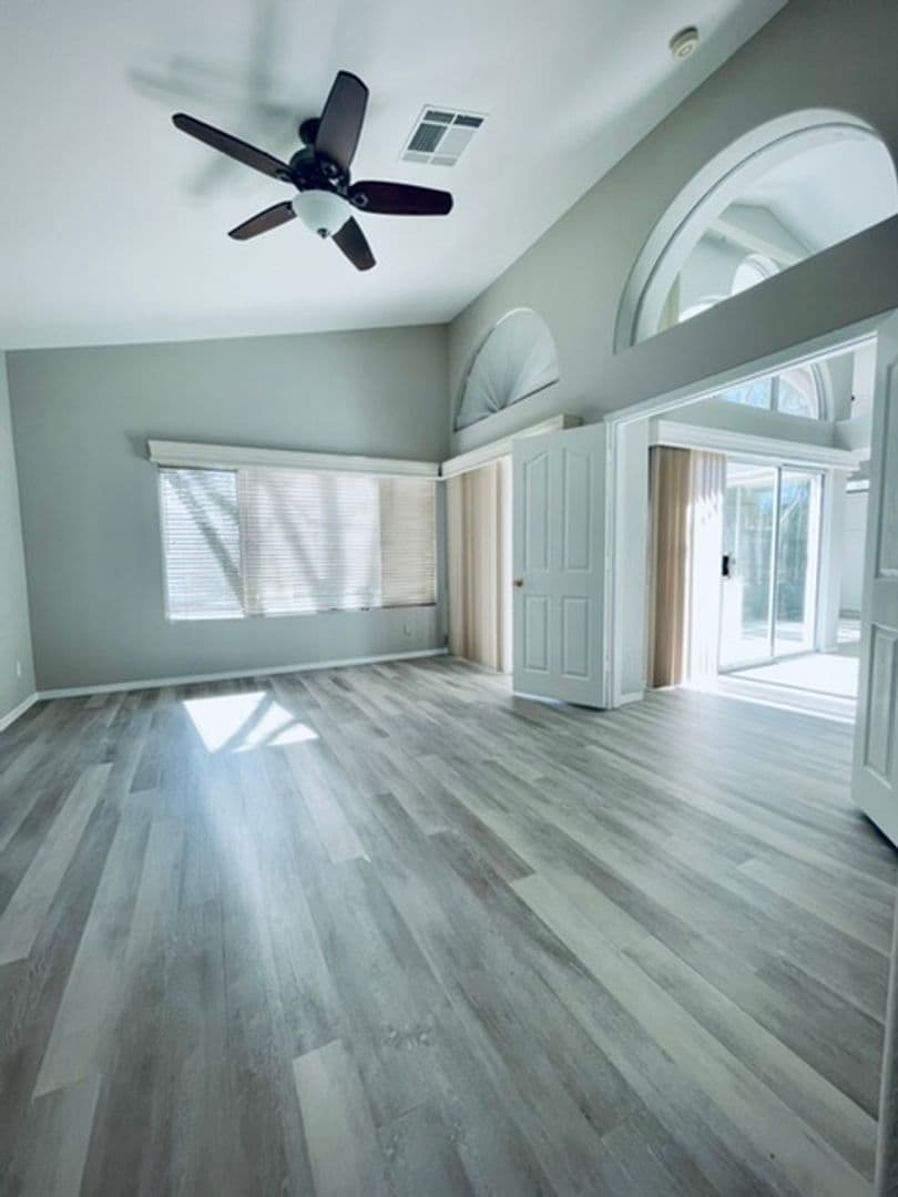 Henderson House: 2125 Eaglepath Circle