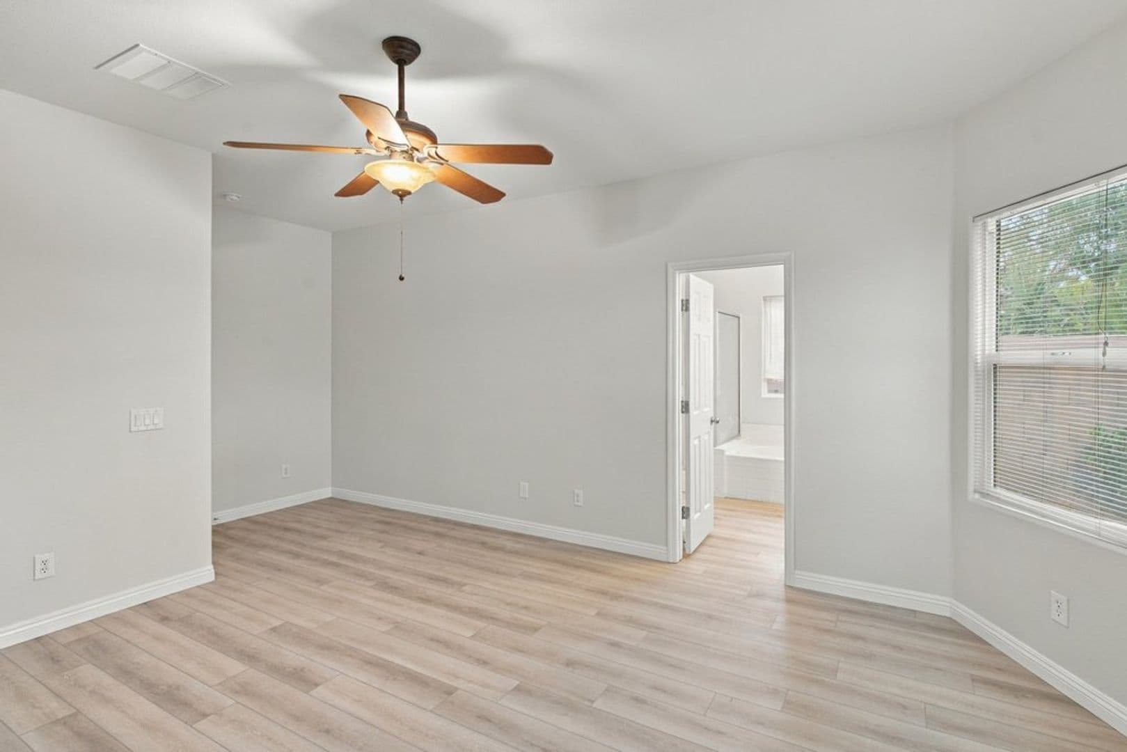 Las Vegas House: 8913 Royal County Down Ct