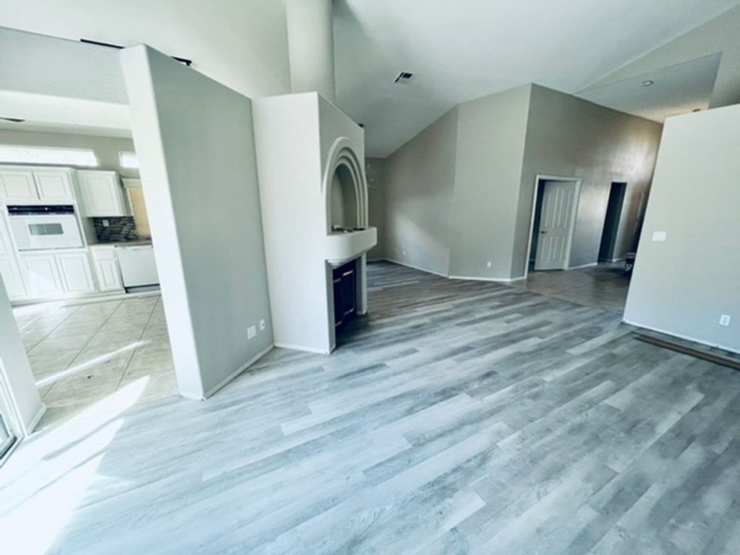 Henderson House: 2125 Eaglepath Circle