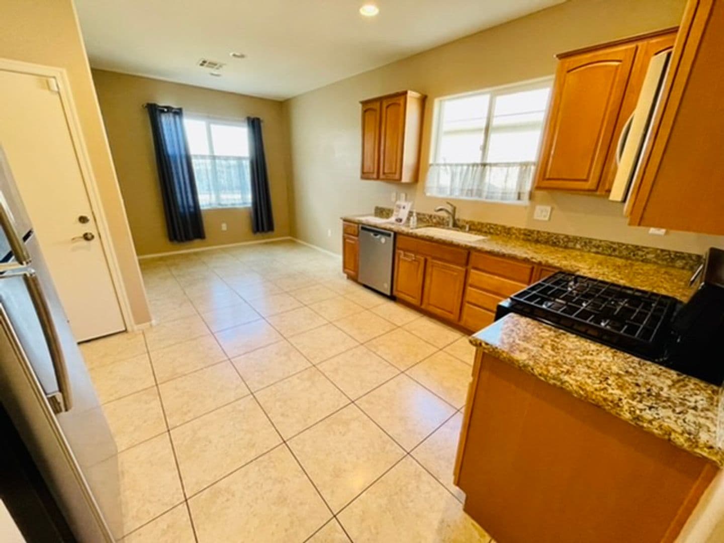 Henderson House: 2360 Mystic Star St