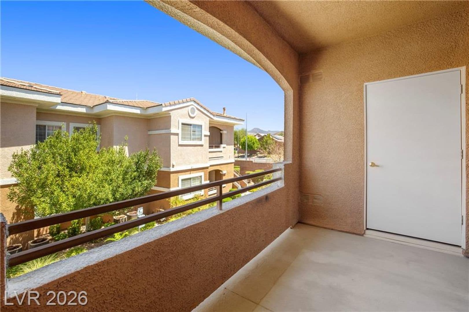 Henderson House: 830 Carnegie St #423