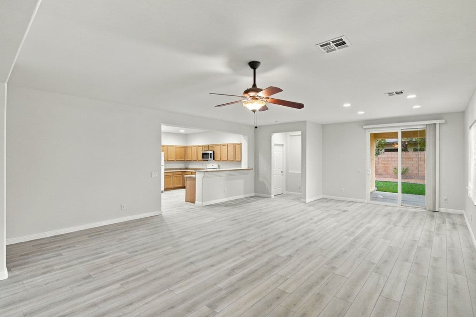 Las Vegas House: 8913 Royal County Down Ct