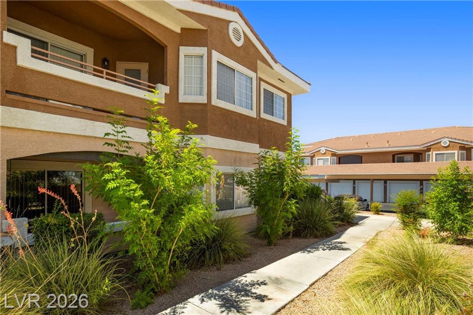 Henderson House: 830 Carnegie St #423
