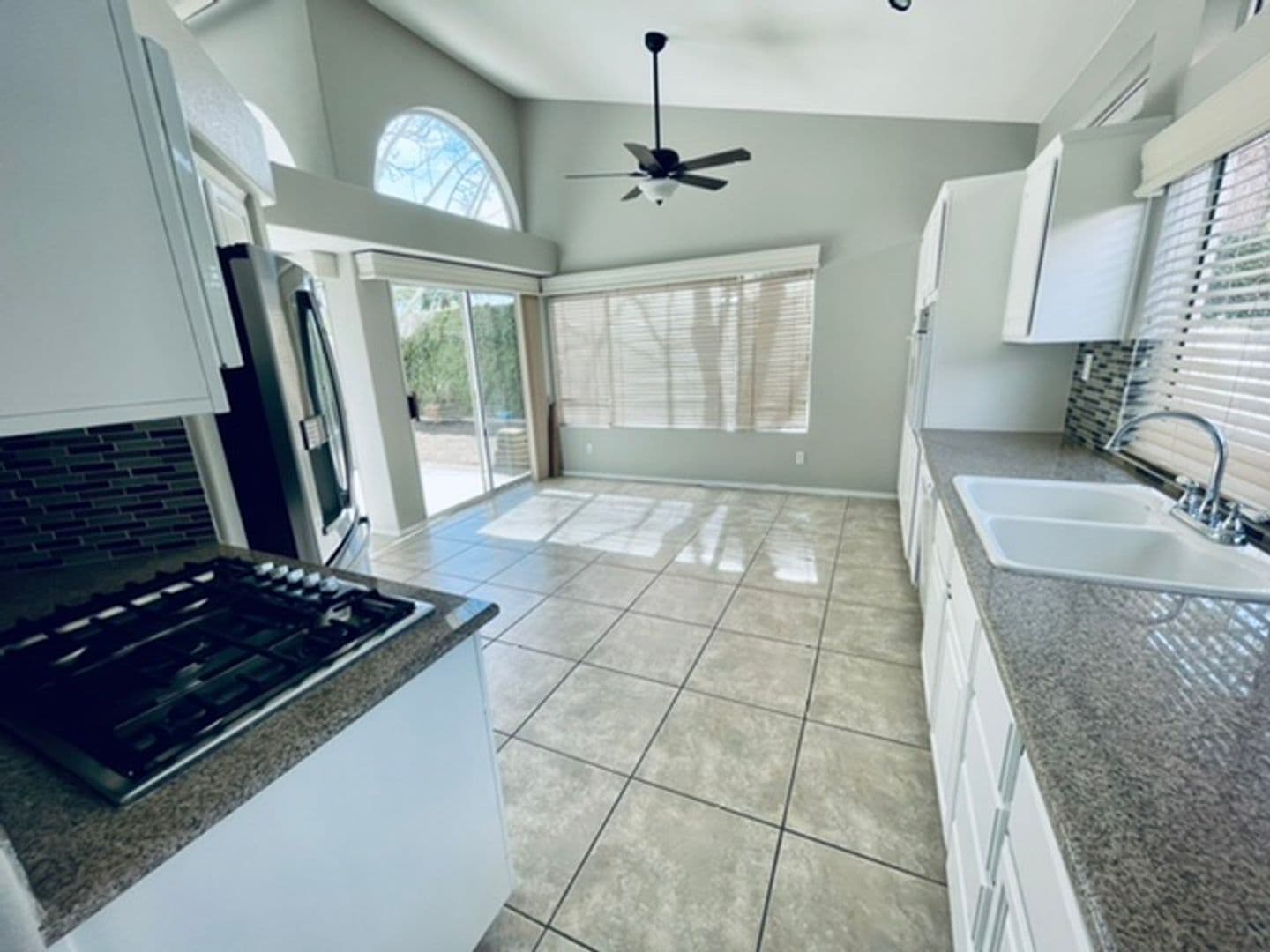 Henderson House: 2125 Eaglepath Circle