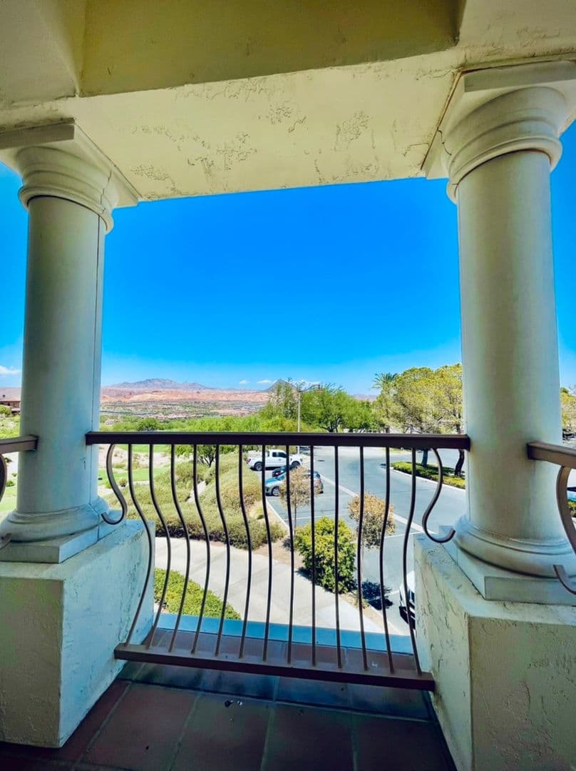 Henderson House: 35 Strada di Circolo 35