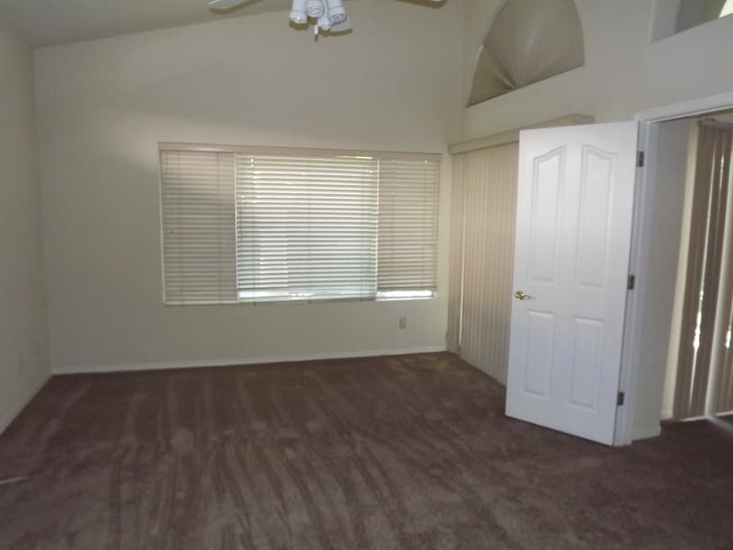 Henderson House: 2125 Eaglepath Circle
