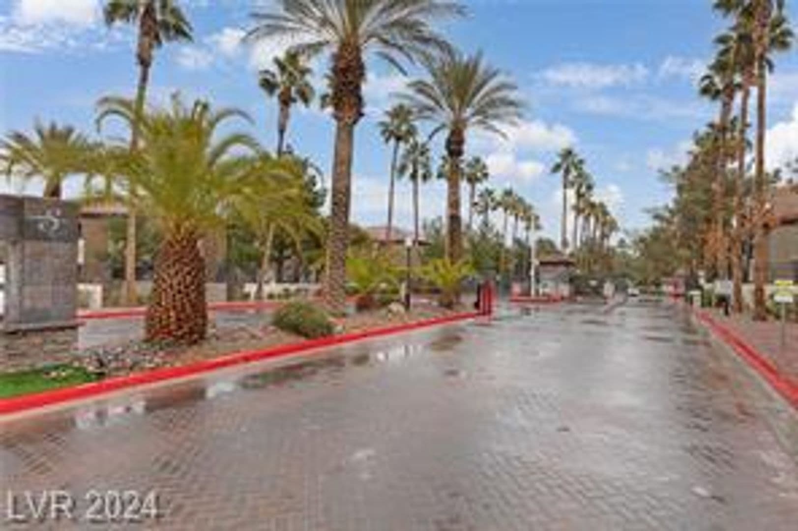 Las Vegas House: 9000 S Las Vegas Blvd #1290