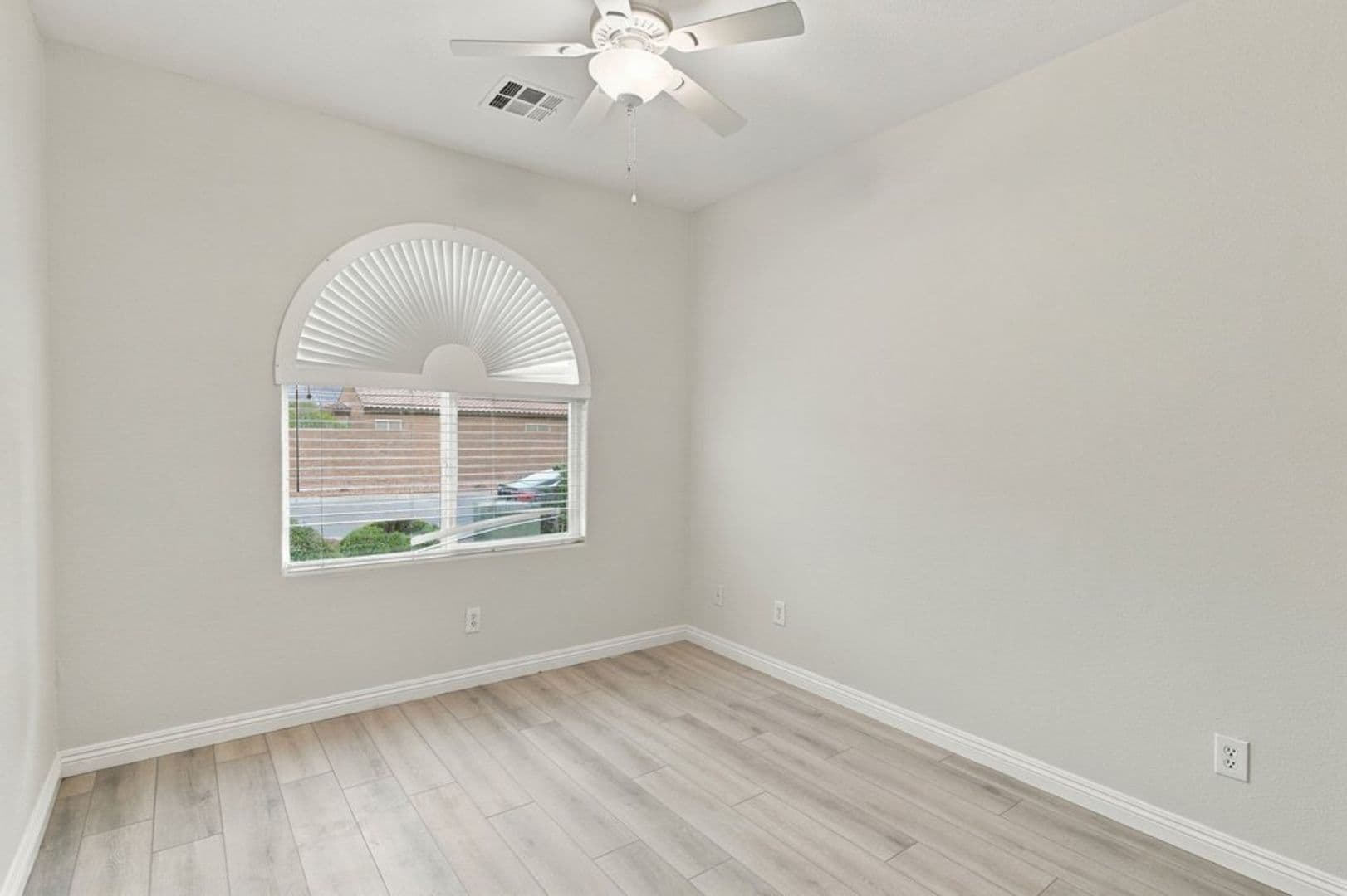 Las Vegas House: 8913 Royal County Down Ct