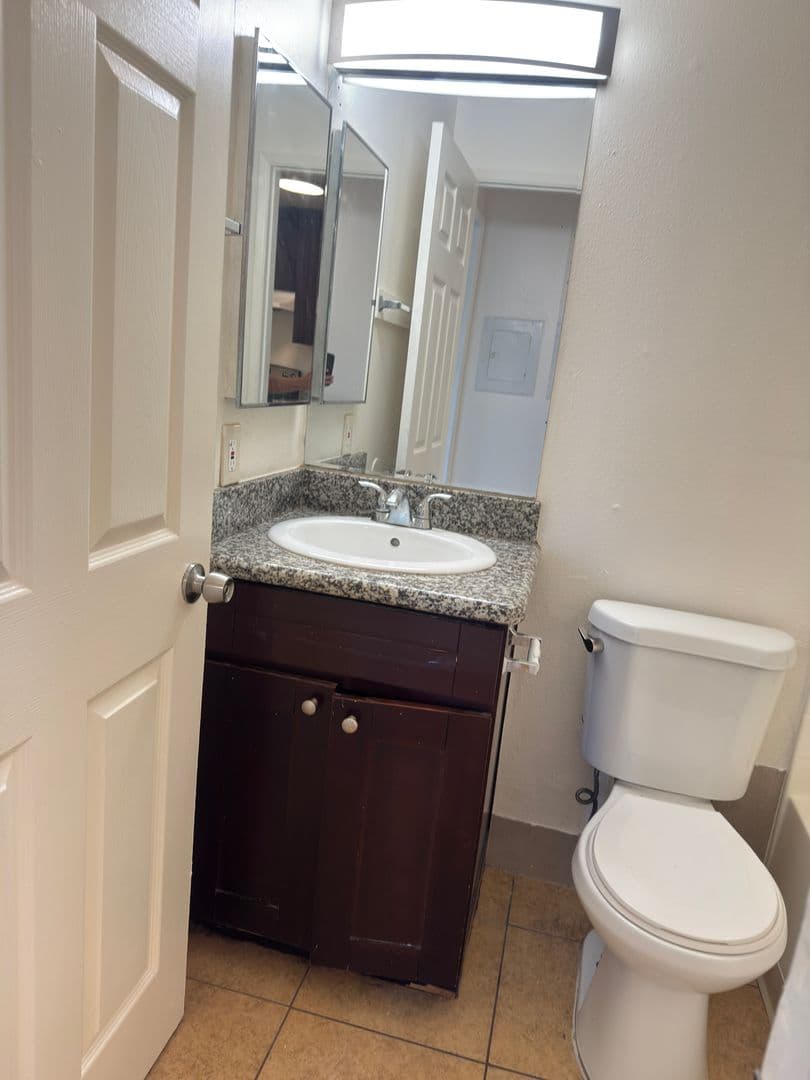 San Diego Apartment: 4343 Altadena Ave.