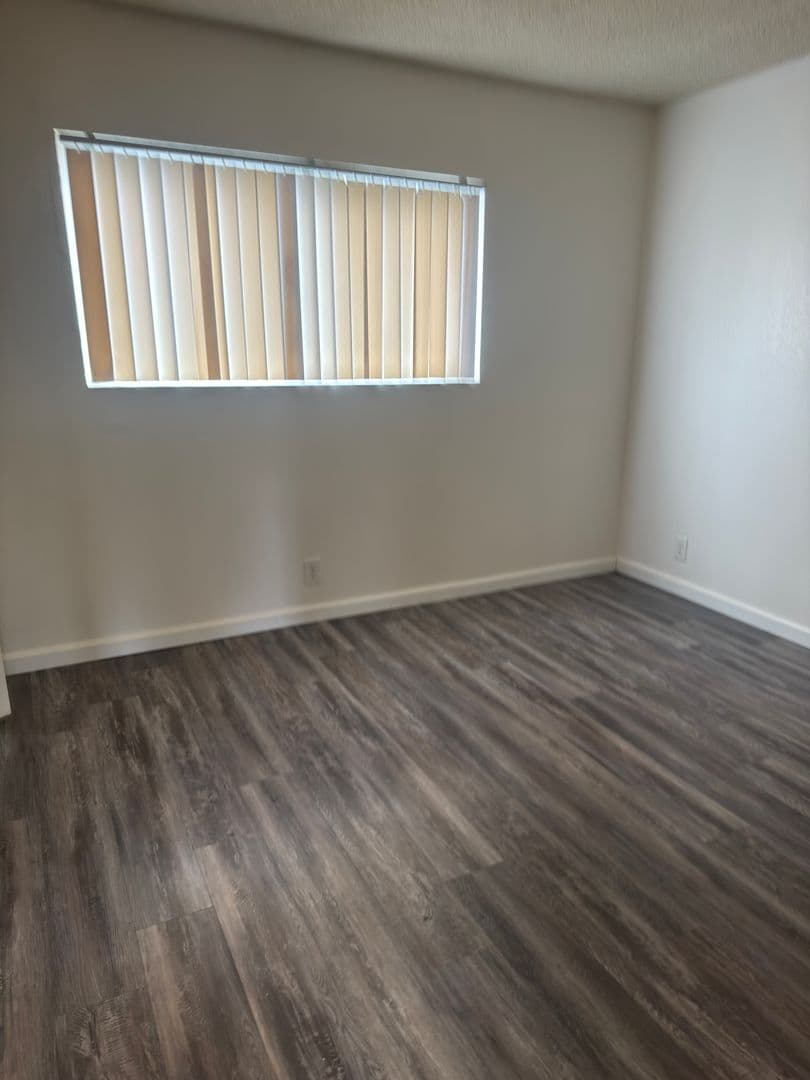 San Diego Apartment: 3845 47th St.