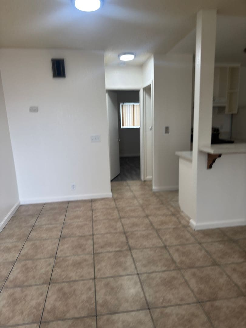 San Diego Apartment: 3845 47th St.
