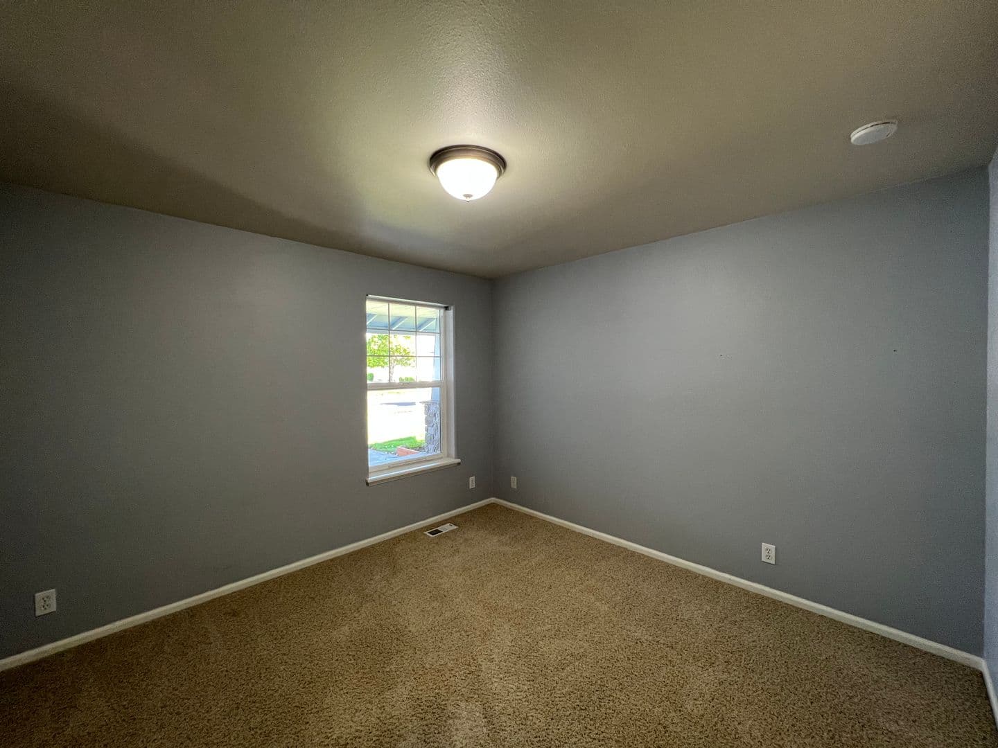 Eugene House: 5980 Kistler Lane