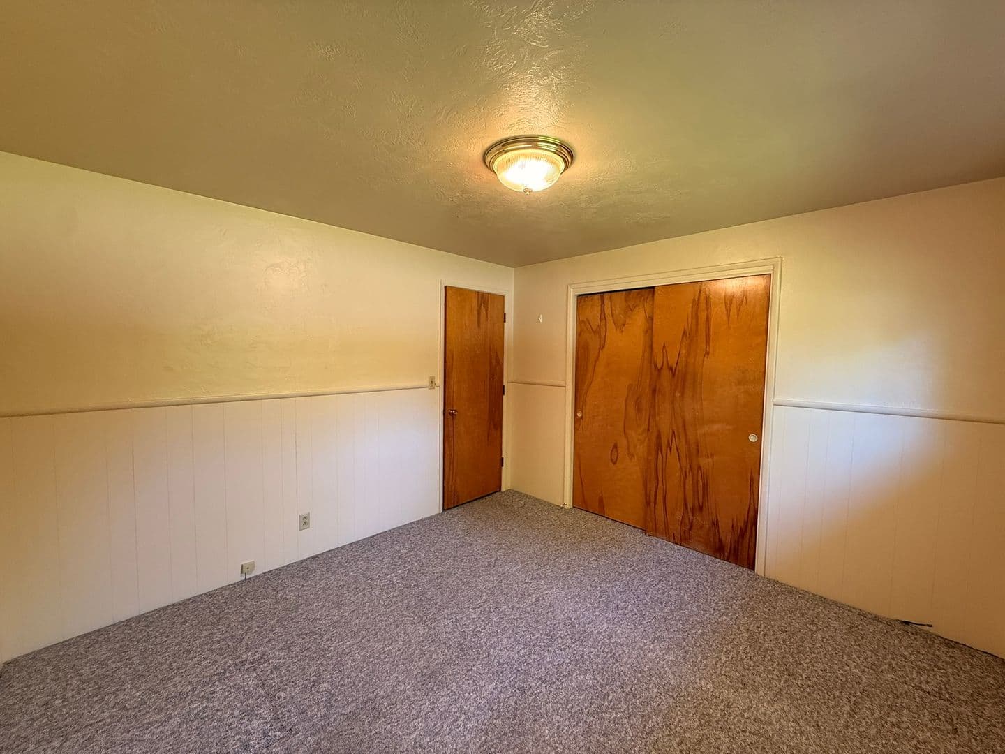 Eugene House: 2148 Grove St