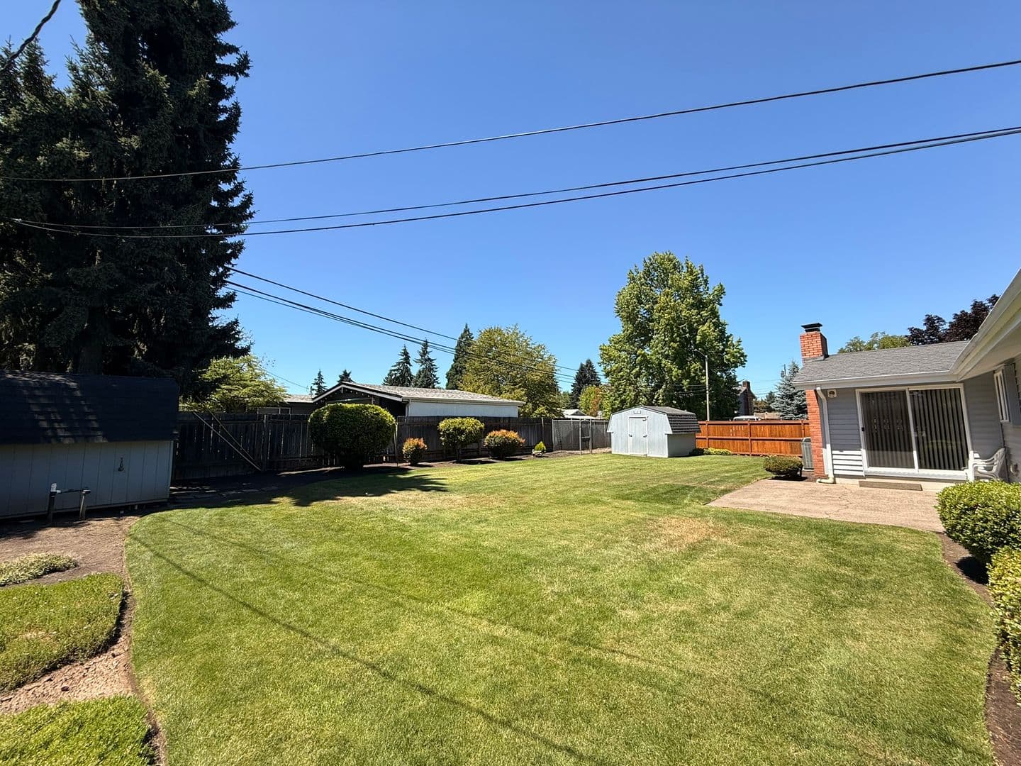 Eugene House: 2148 Grove St