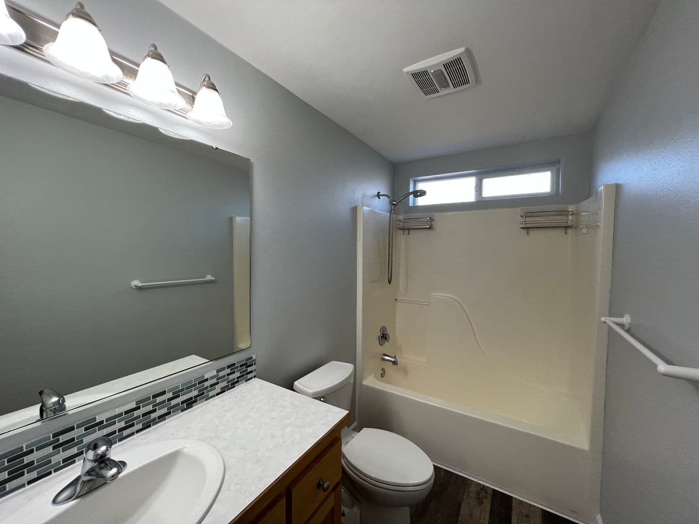 Eugene House: 5980 Kistler Lane