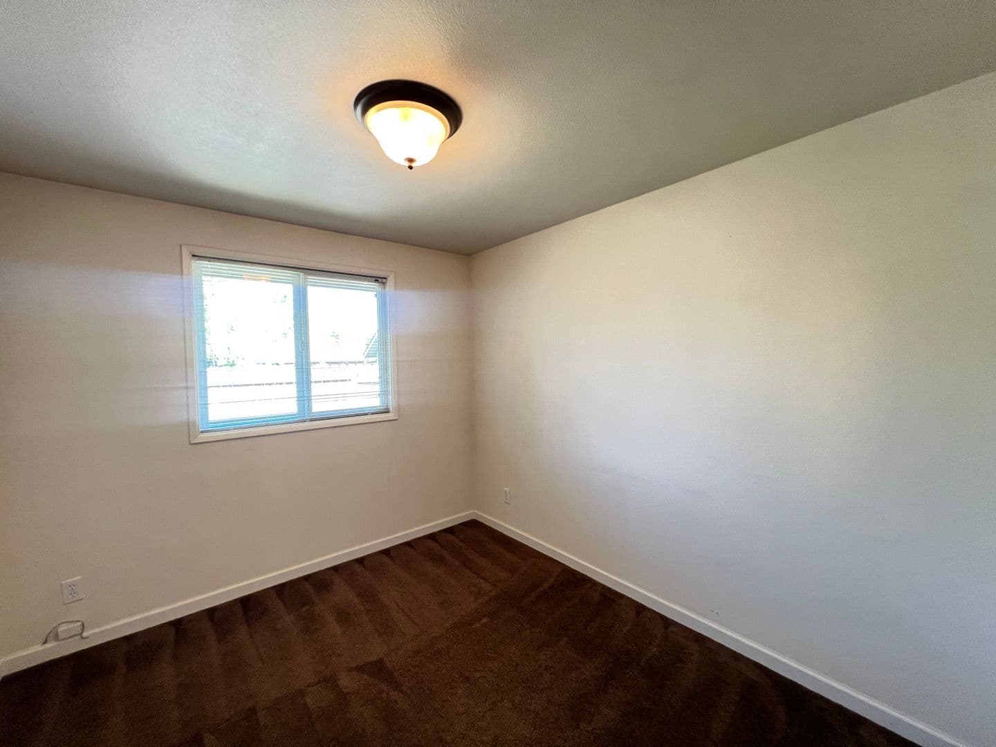 Eugene House: 2315 Ironwood