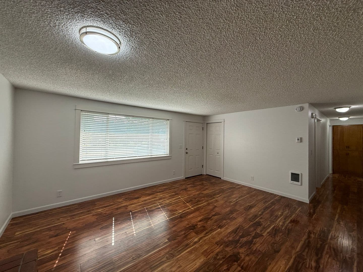 Eugene Apartment: 595 Mar Loop