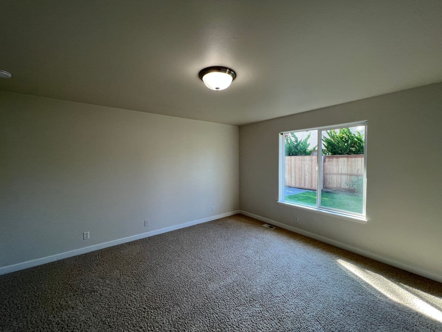 Eugene House: 5980 Kistler Lane