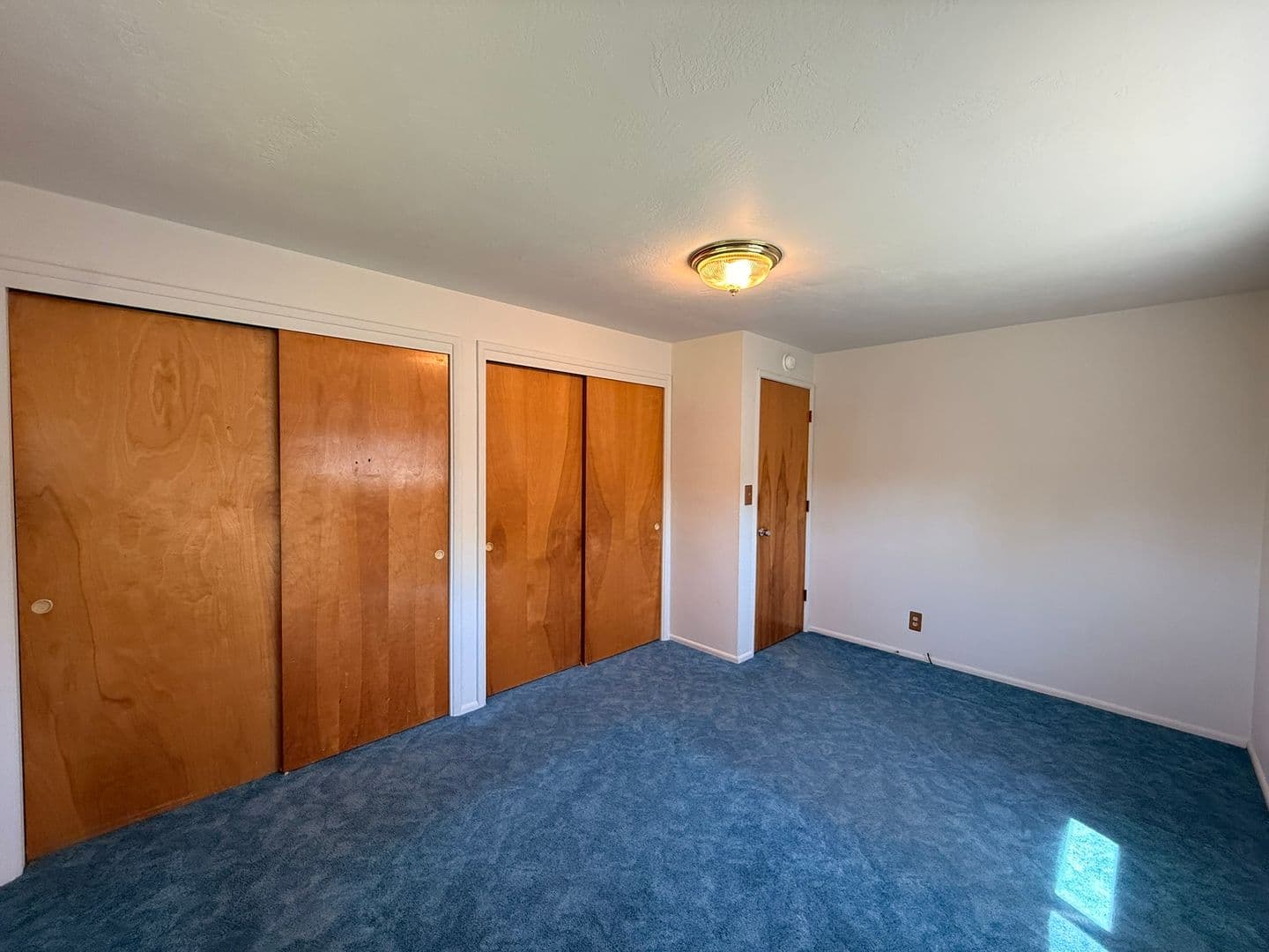 Eugene House: 2148 Grove St