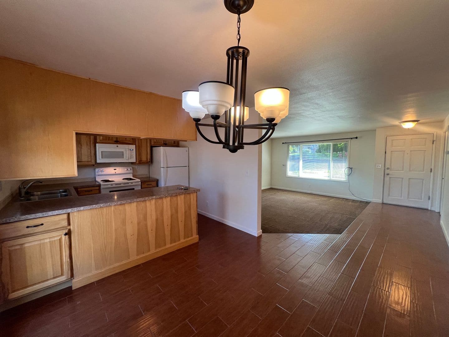 Eugene House: 2315 Ironwood