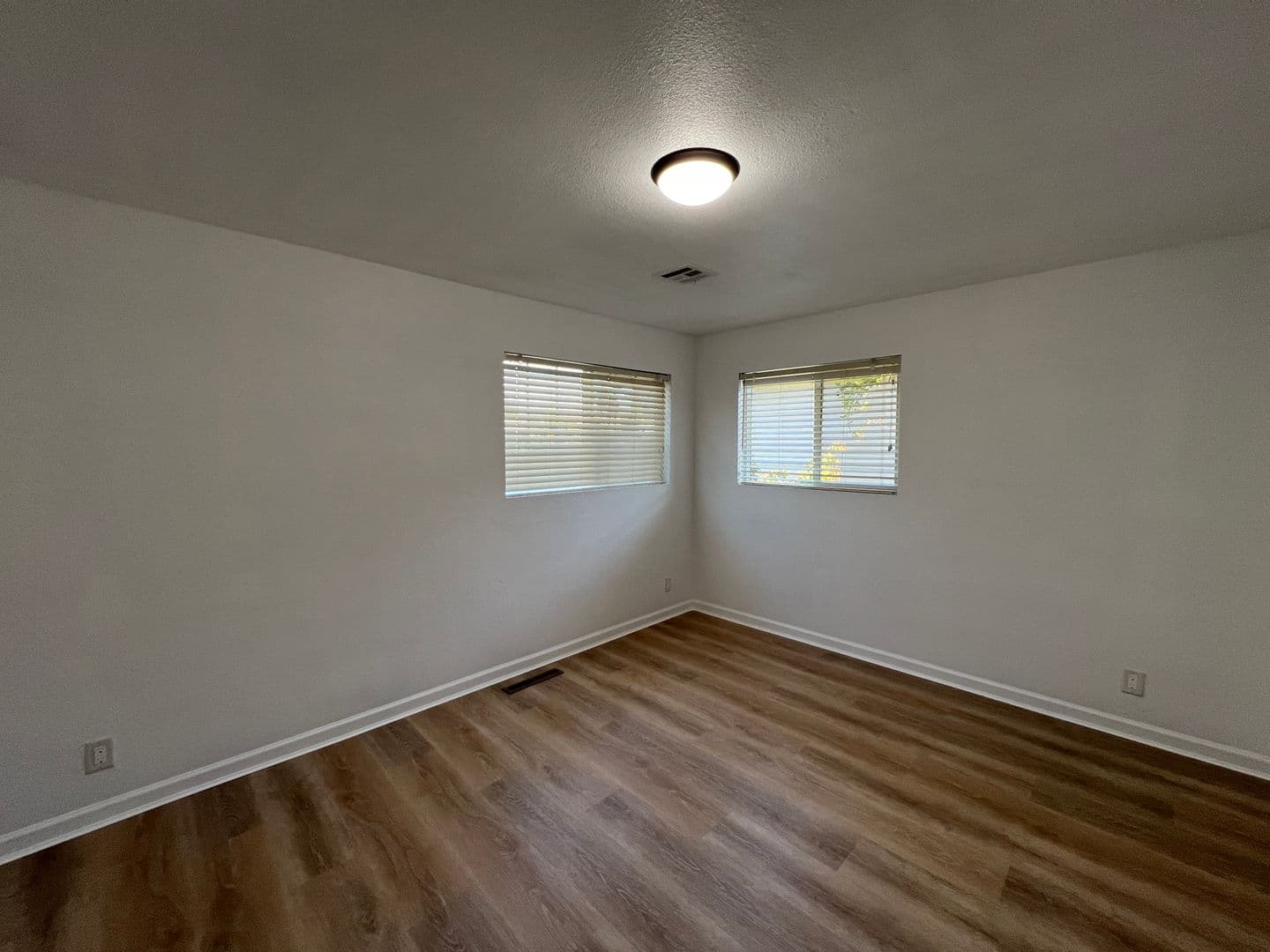 Eugene House: 2668 Forrester Way