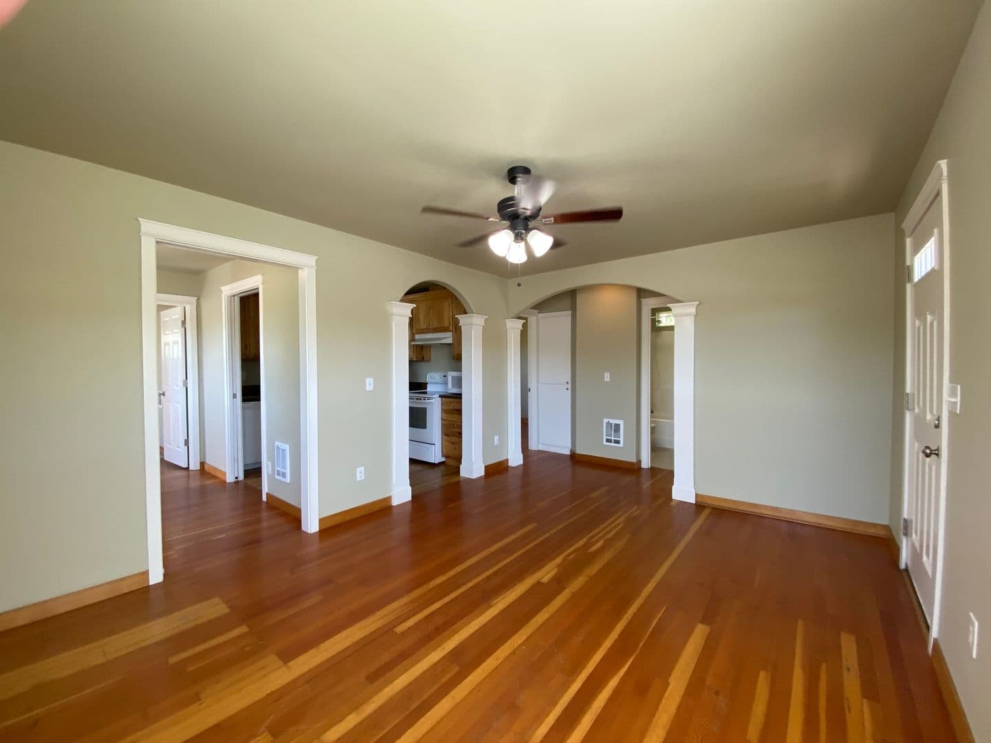 Springfield House: 170 S 42nd Street