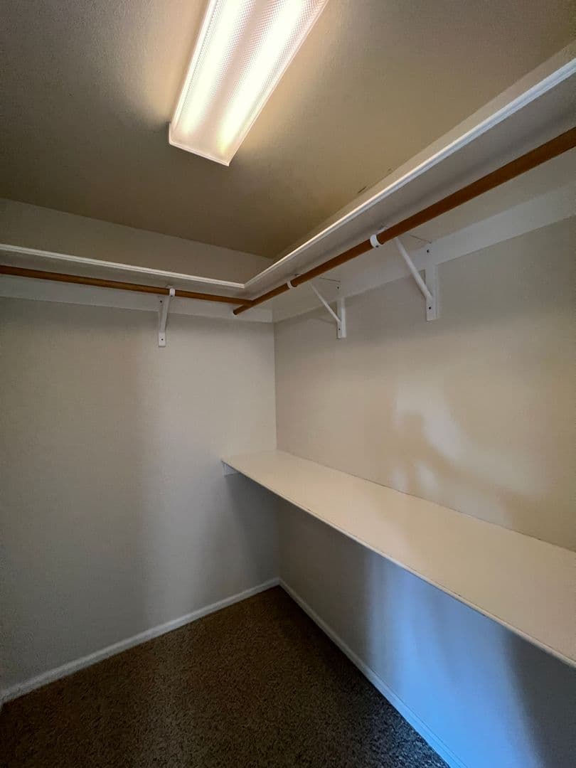 Eugene House: 5980 Kistler Lane