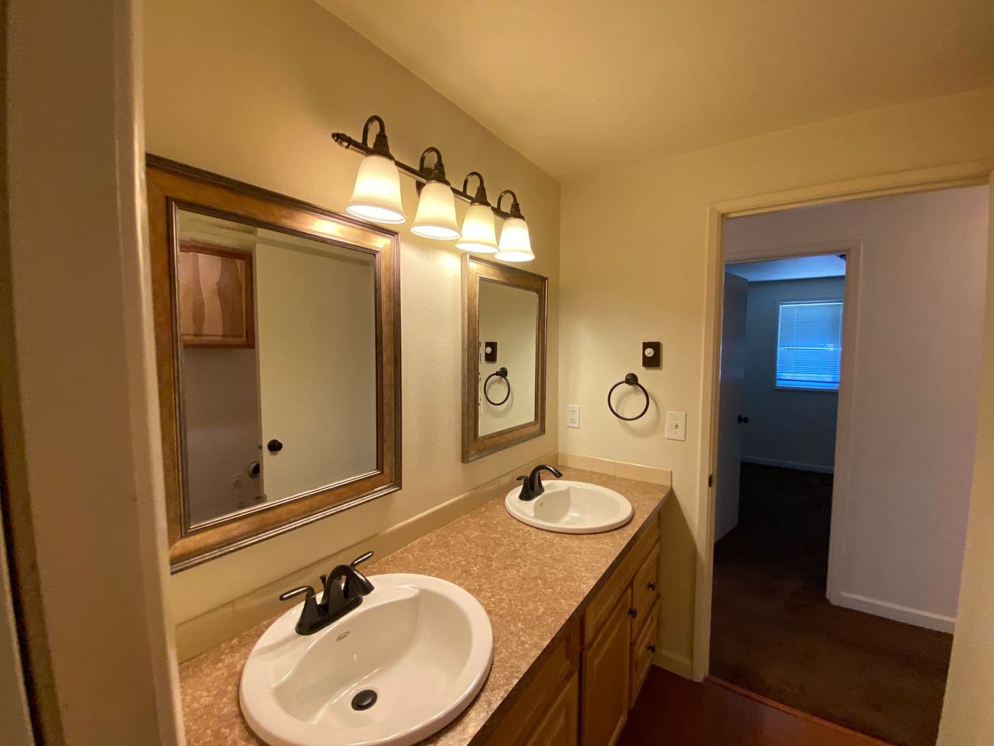 Eugene House: 2315 Ironwood